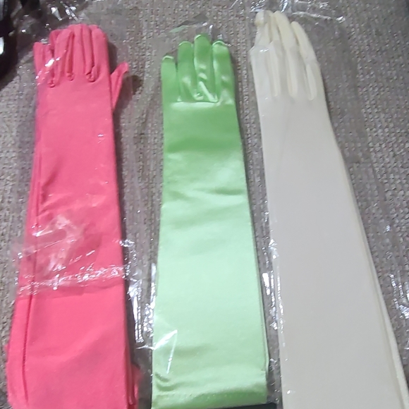 Opera style gloves one pair - Picture 7 of 7